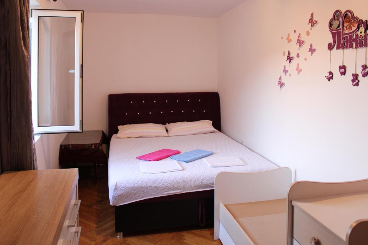 Apartman Lana Petrovac Exteriér fotografie
