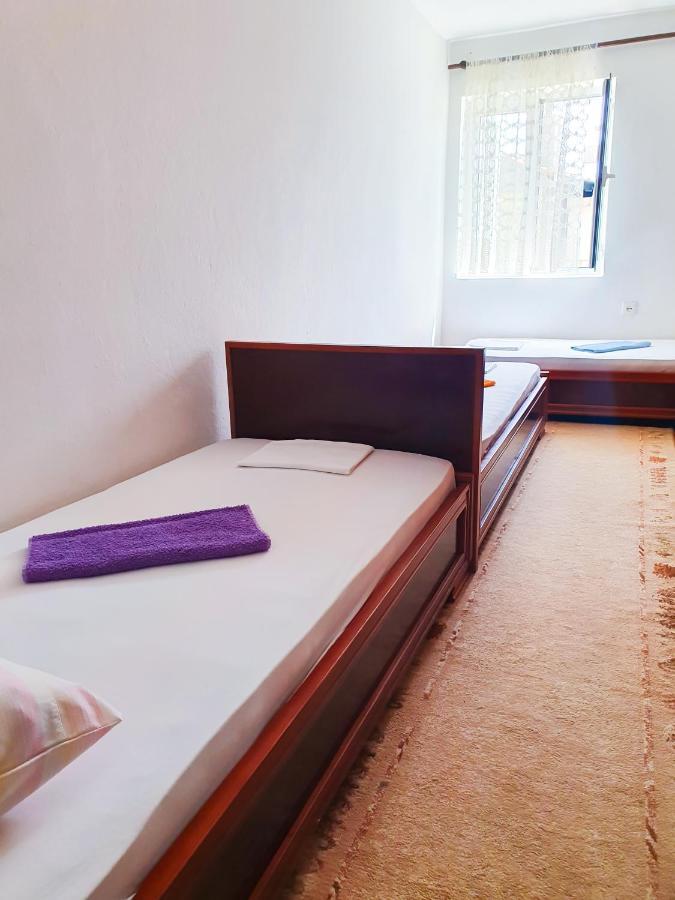 Apartman Lana Petrovac Exteriér fotografie